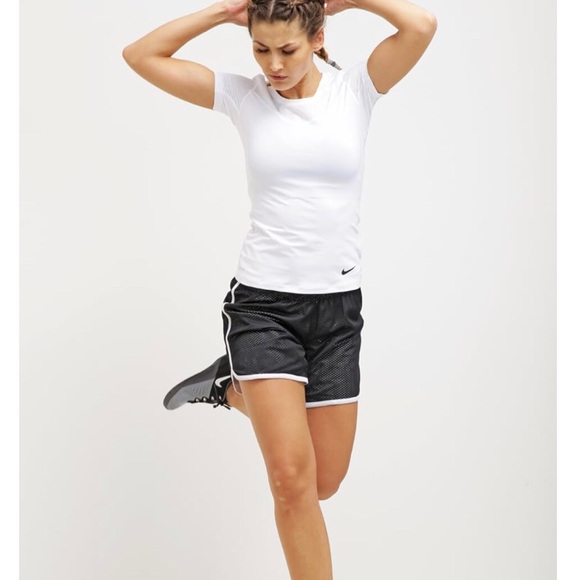 📢 New Nike Drill Shorts Gray-White📢